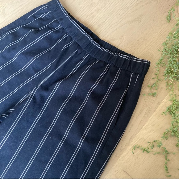 Wide legged trousers - Picture 4 of 6